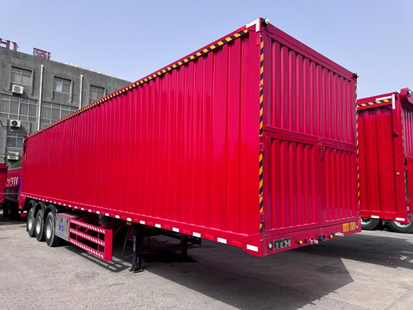 半掛式垃圾轉(zhuǎn)運(yùn)車